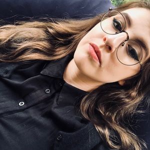 Meet your Posher, Jazmin